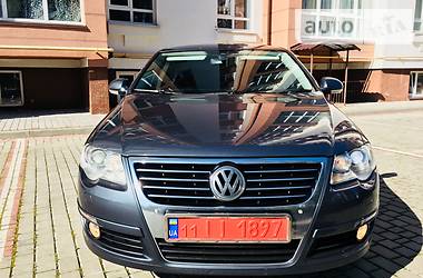 Седан Volkswagen Passat 2010 в Ивано-Франковске