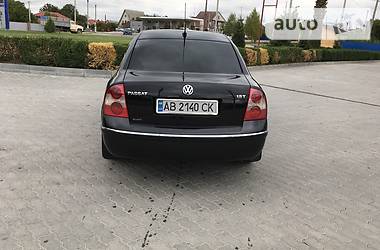 Седан Volkswagen Passat 2003 в Виннице