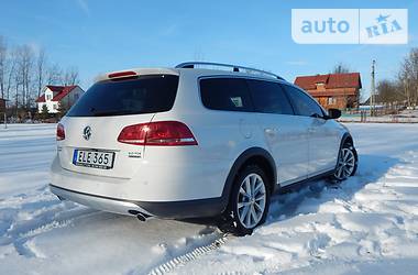 Универсал Volkswagen Passat 2015 в Дрогобыче