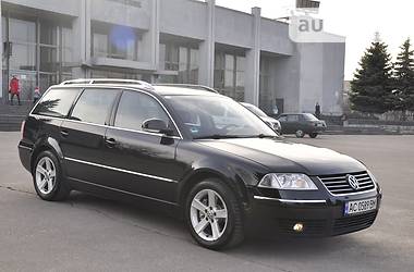 Универсал Volkswagen Passat 2004 в Ровно