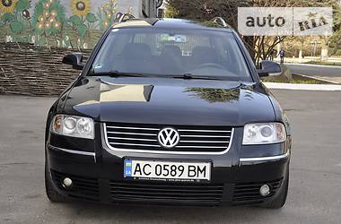 Универсал Volkswagen Passat 2004 в Ровно