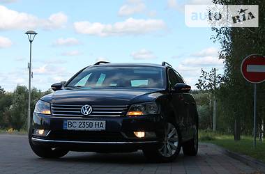 Универсал Volkswagen Passat 2011 в Самборе