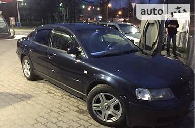 Седан Volkswagen Passat 1999 в Львове