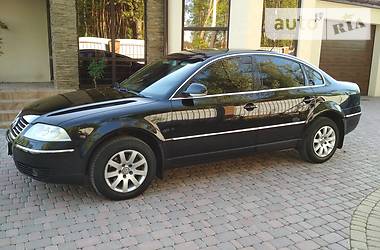 Седан Volkswagen Passat 2005 в Охтирці