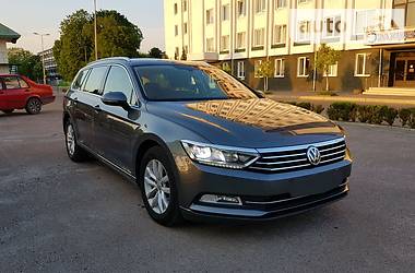 Хетчбек Volkswagen Passat 2015 в Львові