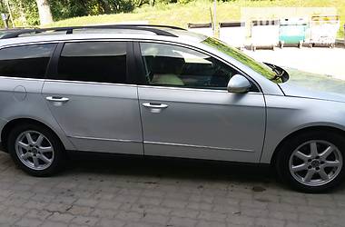 Универсал Volkswagen Passat 2006 в Ровно