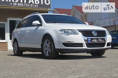 Универсал Volkswagen Passat 2010 в Черкассах