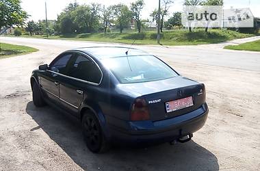 Седан Volkswagen Passat 2003 в Житомире