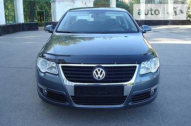 Седан Volkswagen Passat 2010 в Желтых Водах