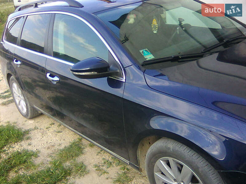 Универсал Volkswagen Passat 2014 в Тернополе