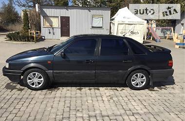 Седан Volkswagen Passat 1990 в Каменец-Подольском