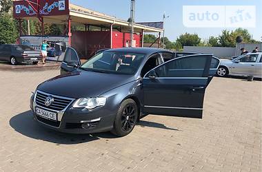 Седан Volkswagen Passat 2007 в Киеве