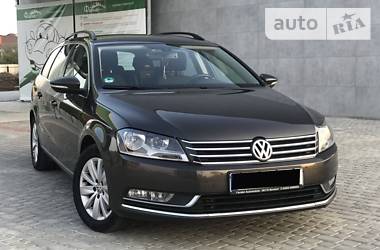 Універсал Volkswagen Passat 2013 в Івано-Франківську