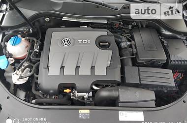 Универсал Volkswagen Passat 2013 в Киеве