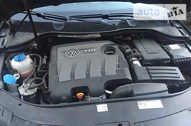 Универсал Volkswagen Passat 2012 в 