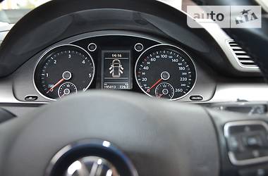  Volkswagen Passat 2011 в Стрые