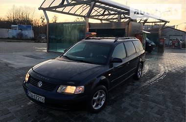 Универсал Volkswagen Passat 1998 в Львове