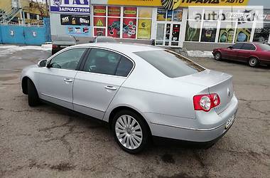  Volkswagen Passat 2006 в Чернигове