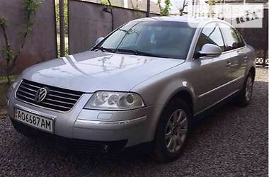 Седан Volkswagen Passat 2004 в Мукачевому