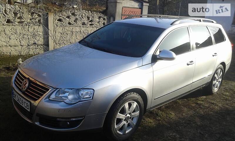 Универсал Volkswagen Passat 2010 в Шептицькому