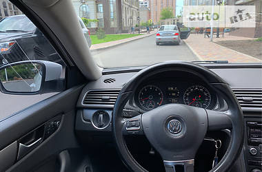 Седан Volkswagen Passat 2015 в Одесі