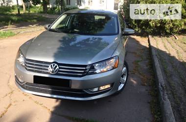 Седан Volkswagen Passat 2012 в Сумах