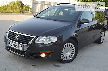 Универсал Volkswagen Passat 2010 в Дрогобыче