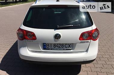 Універсал Volkswagen Passat 2010 в Миргороді