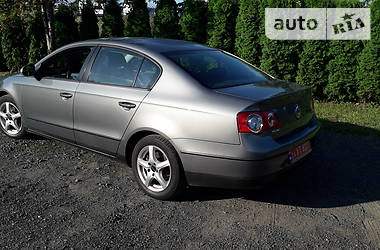 Седан Volkswagen Passat 2007 в Луцьку