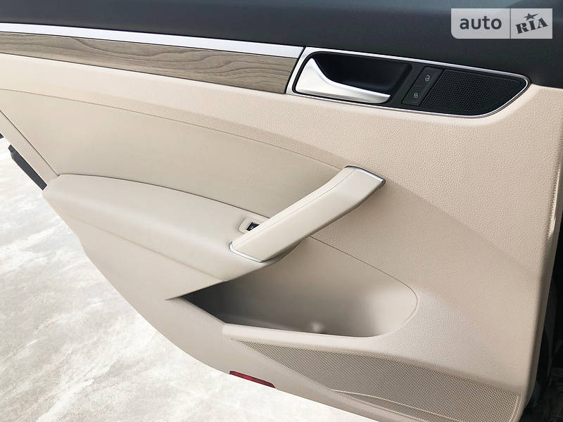 Седан Volkswagen Passat 2016 в Киеве фото 12 Седан Volkswagen Passat 2016 в Киеве