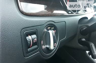 Седан Volkswagen Passat 2011 в 