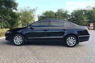 Седан Volkswagen Passat 2006 в Мариуполе