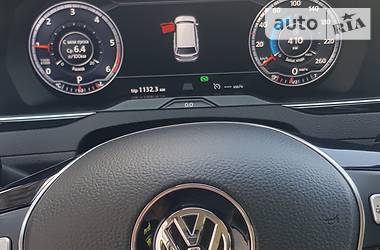 Универсал Volkswagen Passat 2016 в Житомире