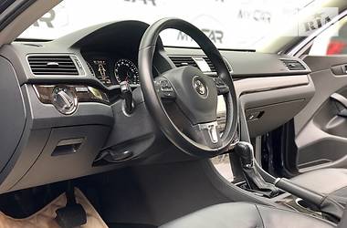 Седан Volkswagen Passat 2014 в Киеве