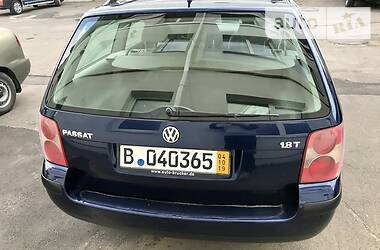 Універсал Volkswagen Passat 2004 в Вінниці