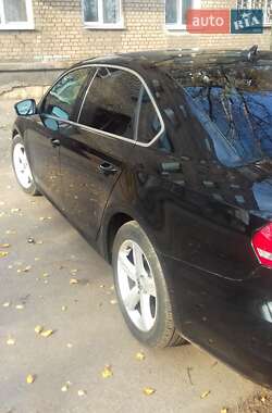 Седан Volkswagen Passat 2013 в Кривому Розі