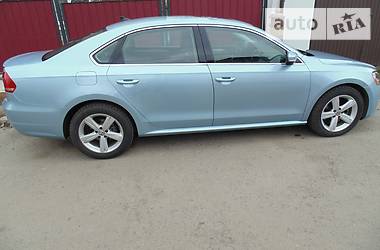 Седан Volkswagen Passat 2013 в Дубно