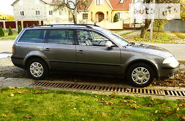 Універсал Volkswagen Passat 2005 в 