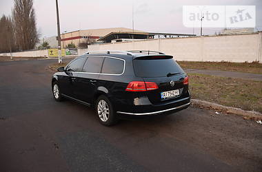 Універсал Volkswagen Passat 2011 в Києві