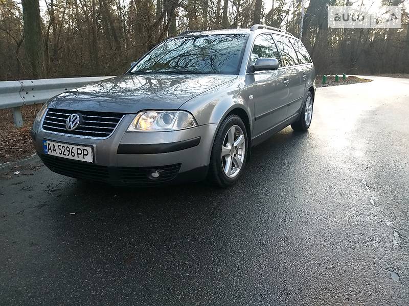 Универсал Volkswagen Passat 2002 в Киеве