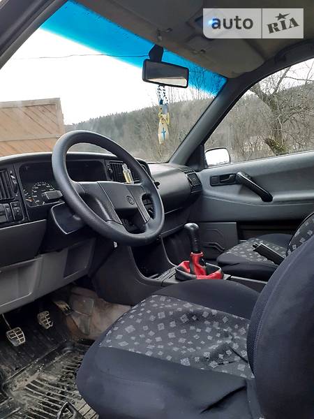 Седан Volkswagen Passat 1992 в Івано-Франківську