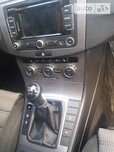 Універсал Volkswagen Passat 2013 в Іршаві фото 3 Універсал Volkswagen Passat 2013 в Іршаві