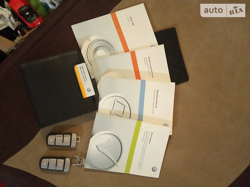 Універсал Volkswagen Passat 2010 в Львові