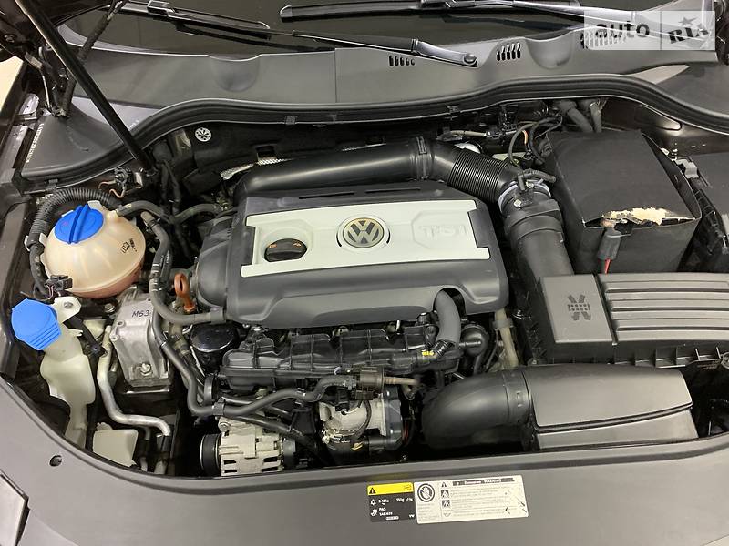 Седан Volkswagen Passat 2012 в Одесі