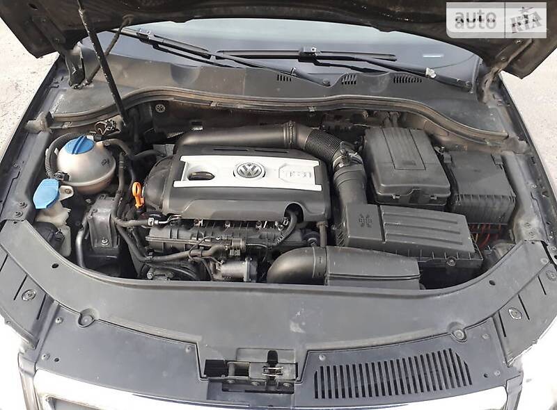 Седан Volkswagen Passat 2008 в Києві