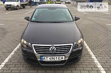 Седан Volkswagen Passat 2005 в Коломые