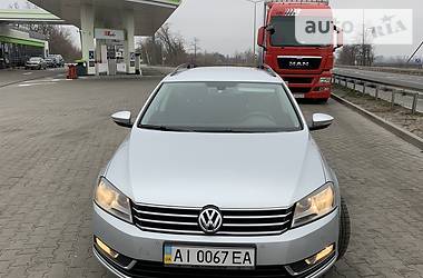 Универсал Volkswagen Passat 2011 в Буче