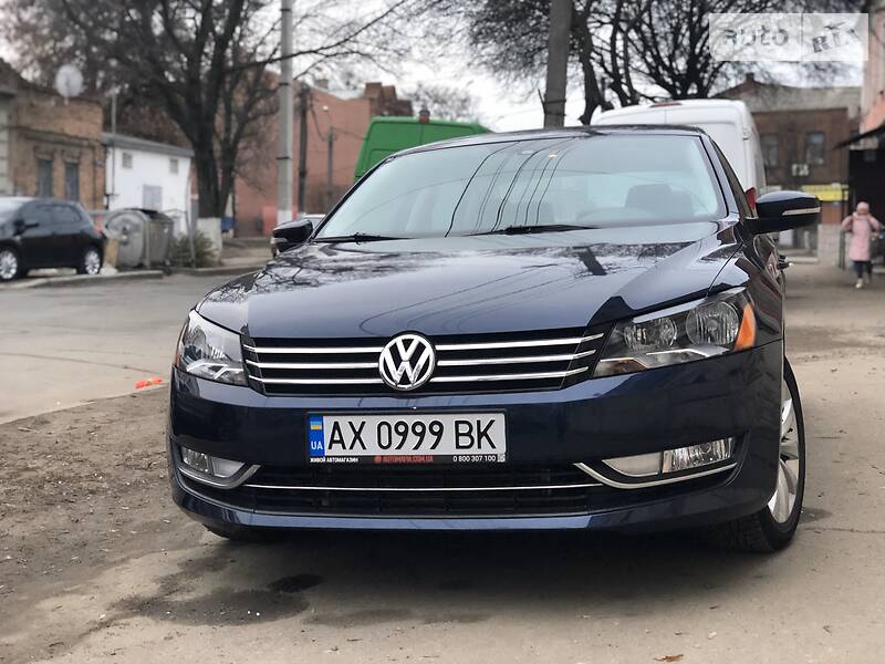 Седан Volkswagen Passat 2014 в Харкові