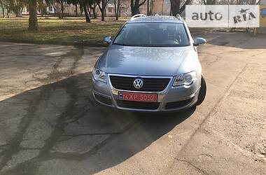 Універсал Volkswagen Passat 2010 в 