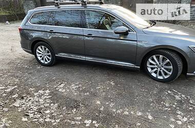 Універсал Volkswagen Passat 2015 в 
